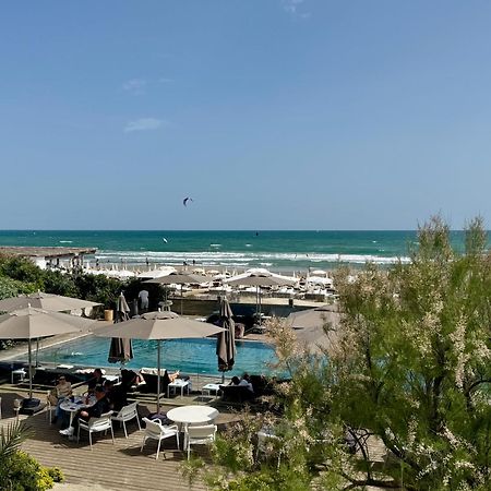 Hotel Plage Palace & Spa Palavas-les-Flots Exteriör bild